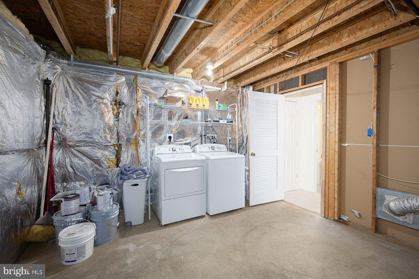 11210 Englewood Court photo 24