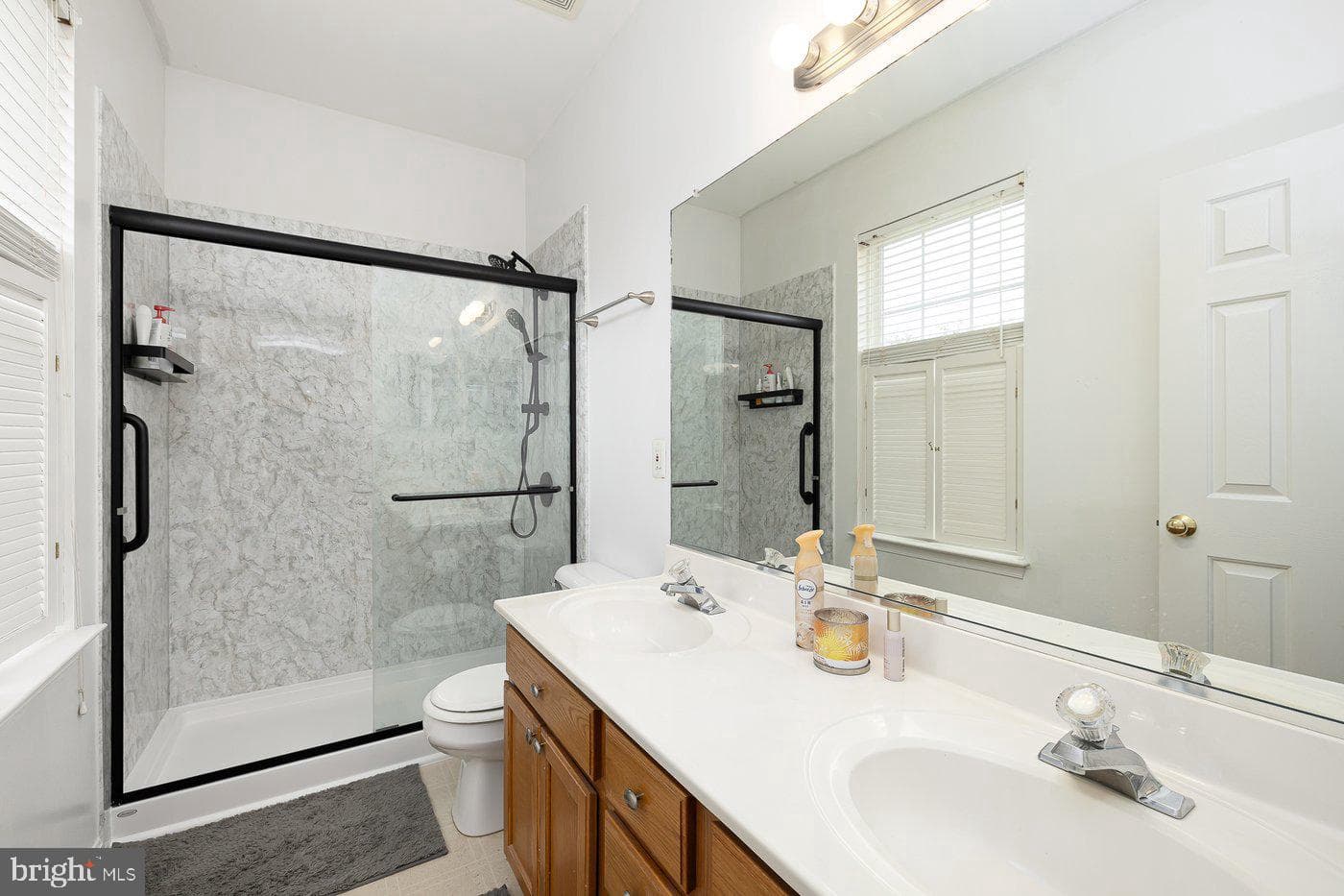 11210 Englewood Court photo 31