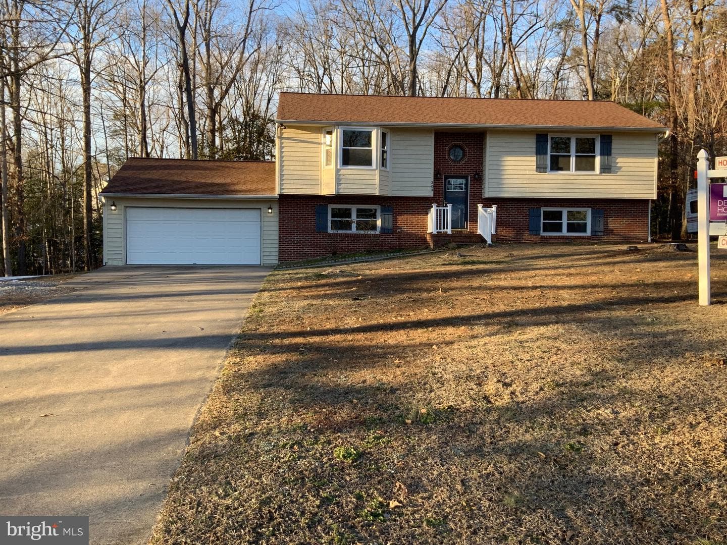 203 Breezewood Drive photo 1