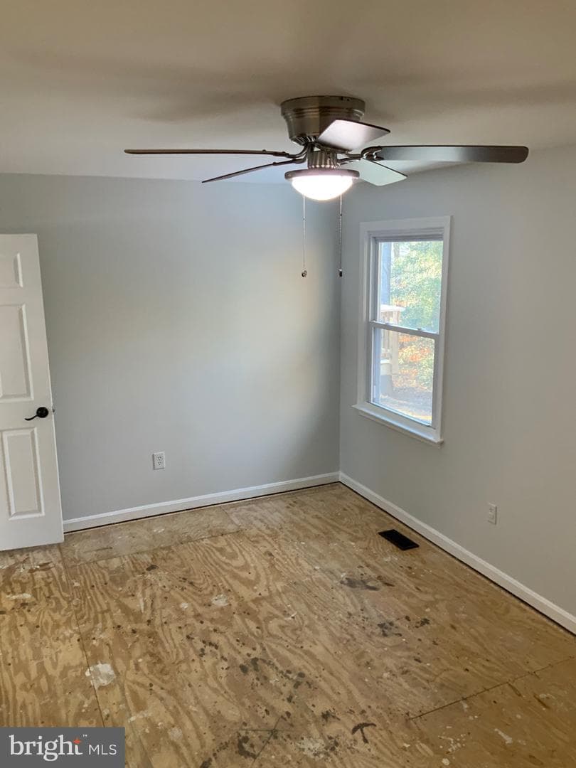 203 Breezewood Drive photo 25