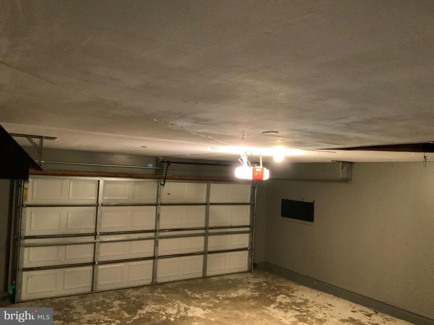 203 Breezewood Drive photo 33
