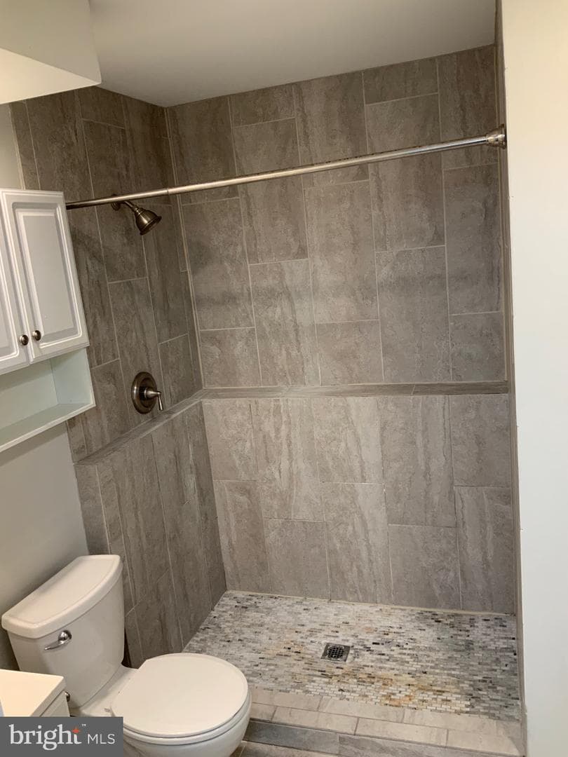 203 Breezewood Drive photo 42
