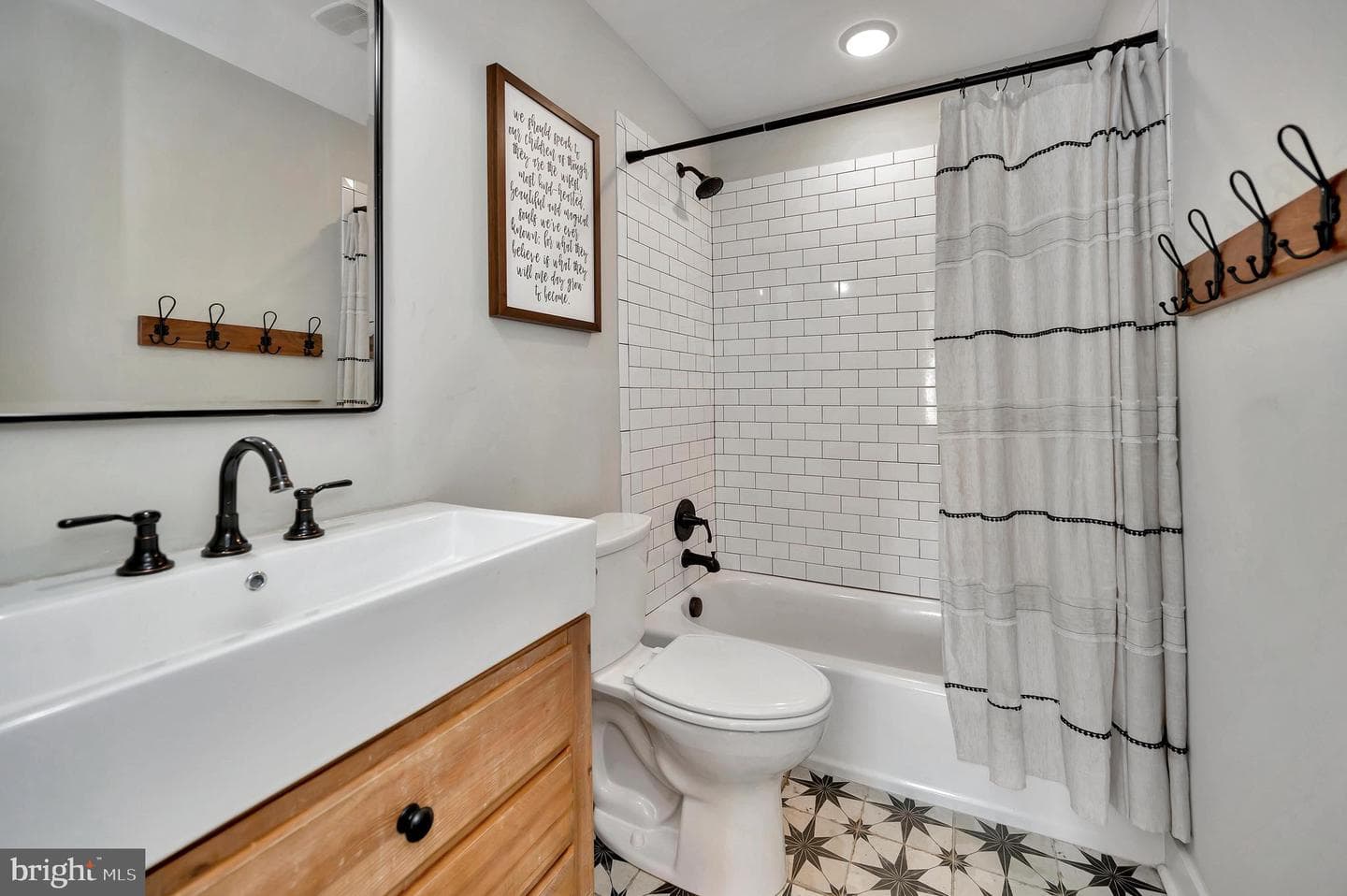 7691 Governors Point Lane photo 16