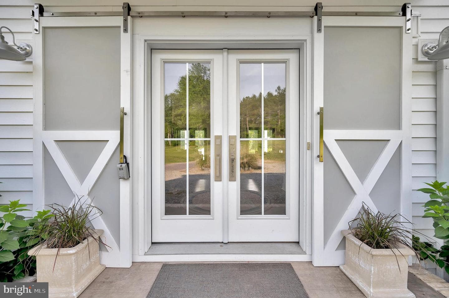 7691 Governors Point Lane photo 23