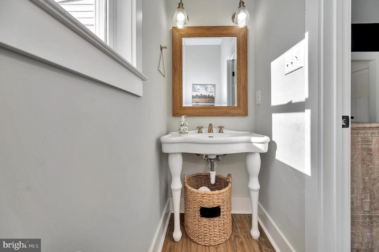 7691 Governors Point Lane photo 29