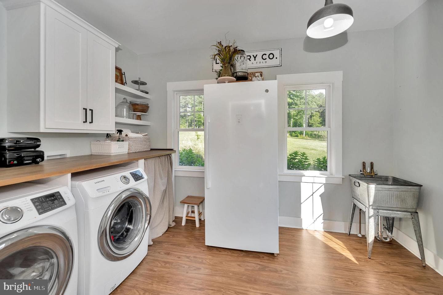7691 Governors Point Lane photo 30