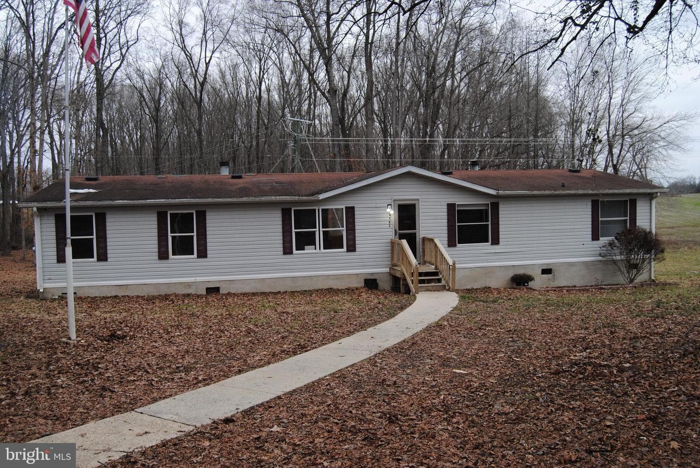 4525 Lewiston Road photo 1