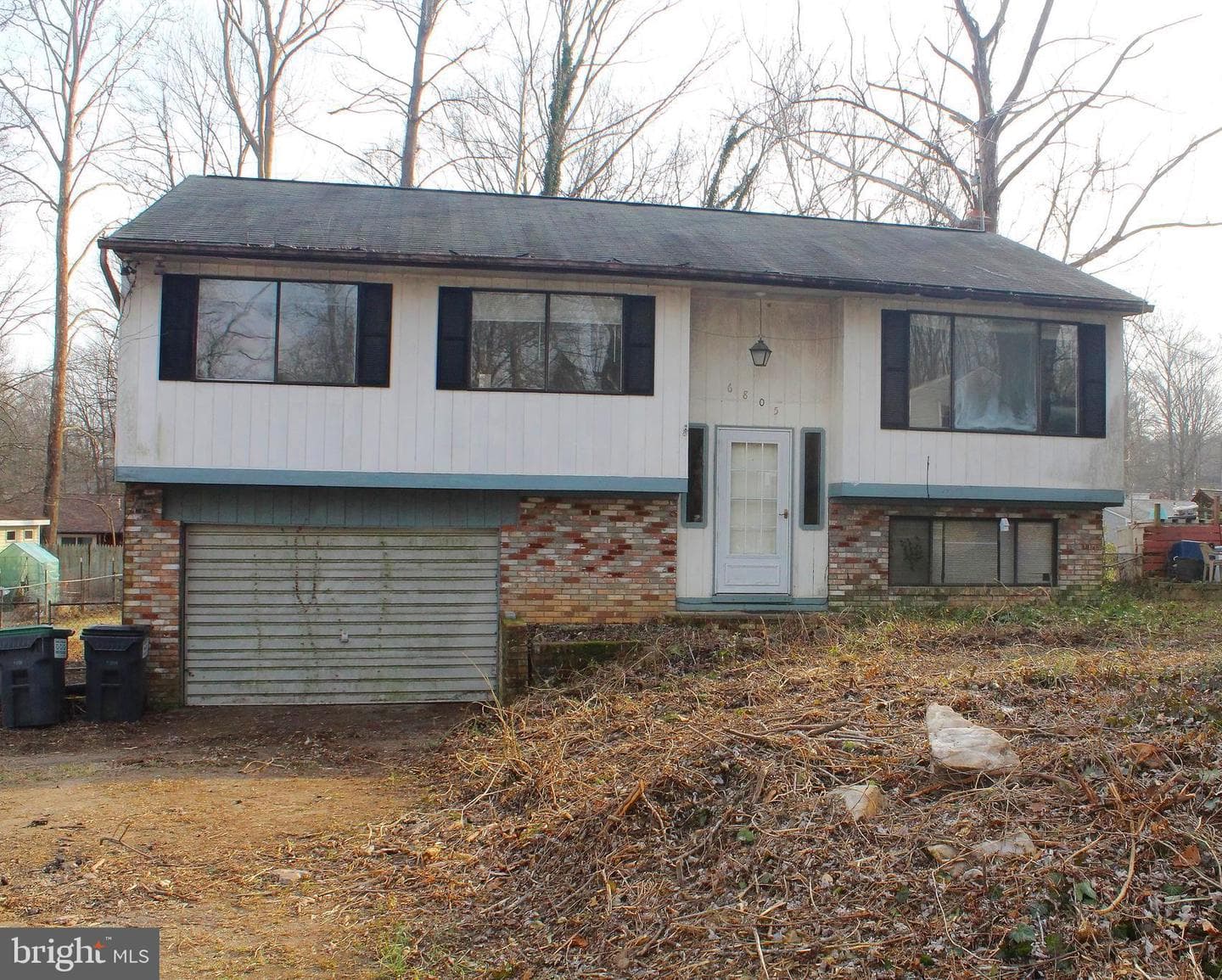 6805 Woodcock Lane photo 1