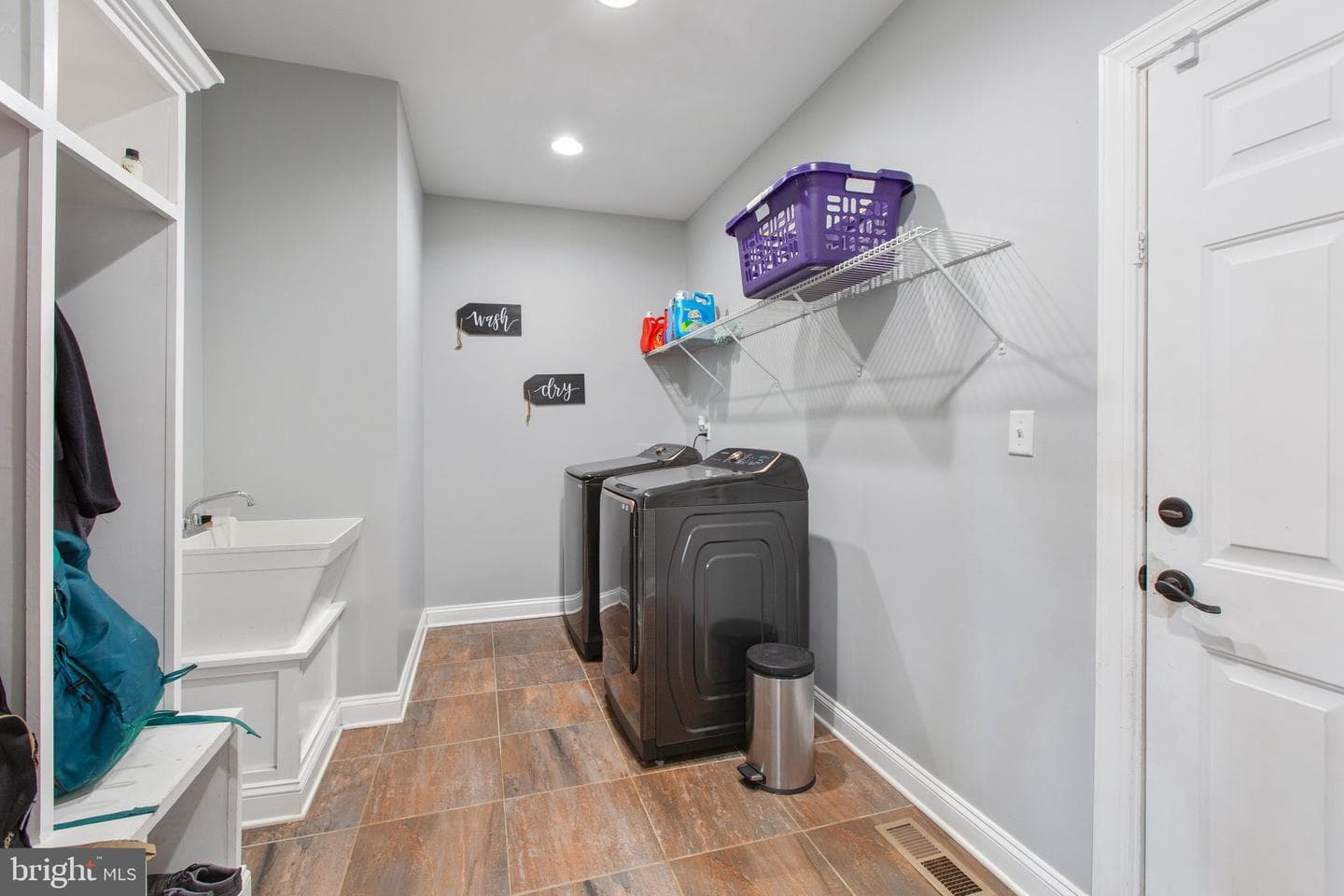 10011 Tarrington Way photo 23