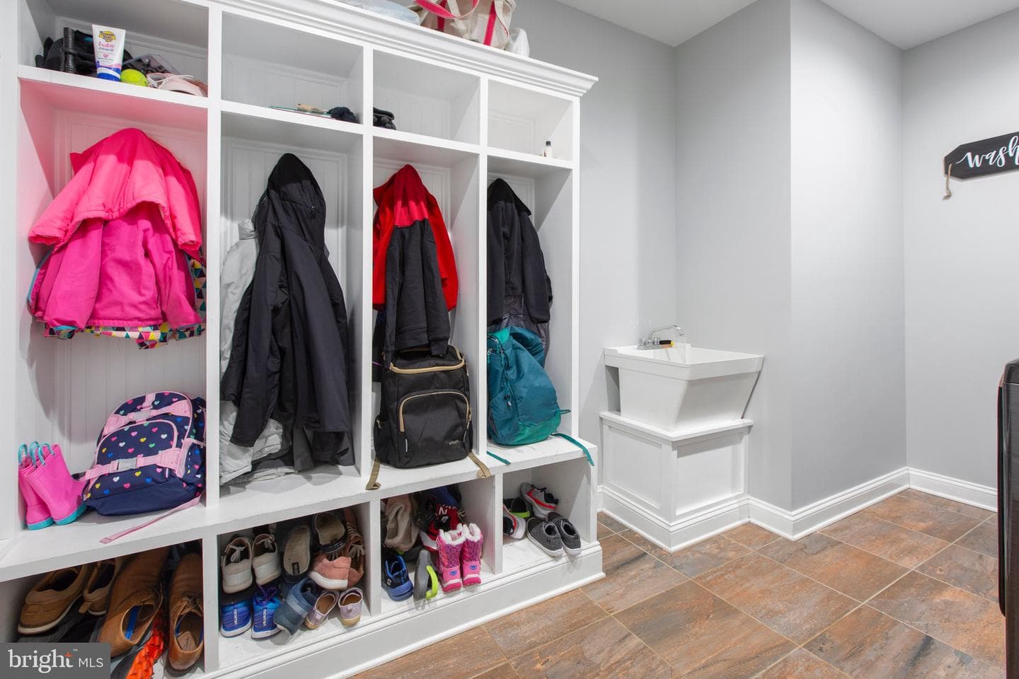 10011 Tarrington Way photo 27