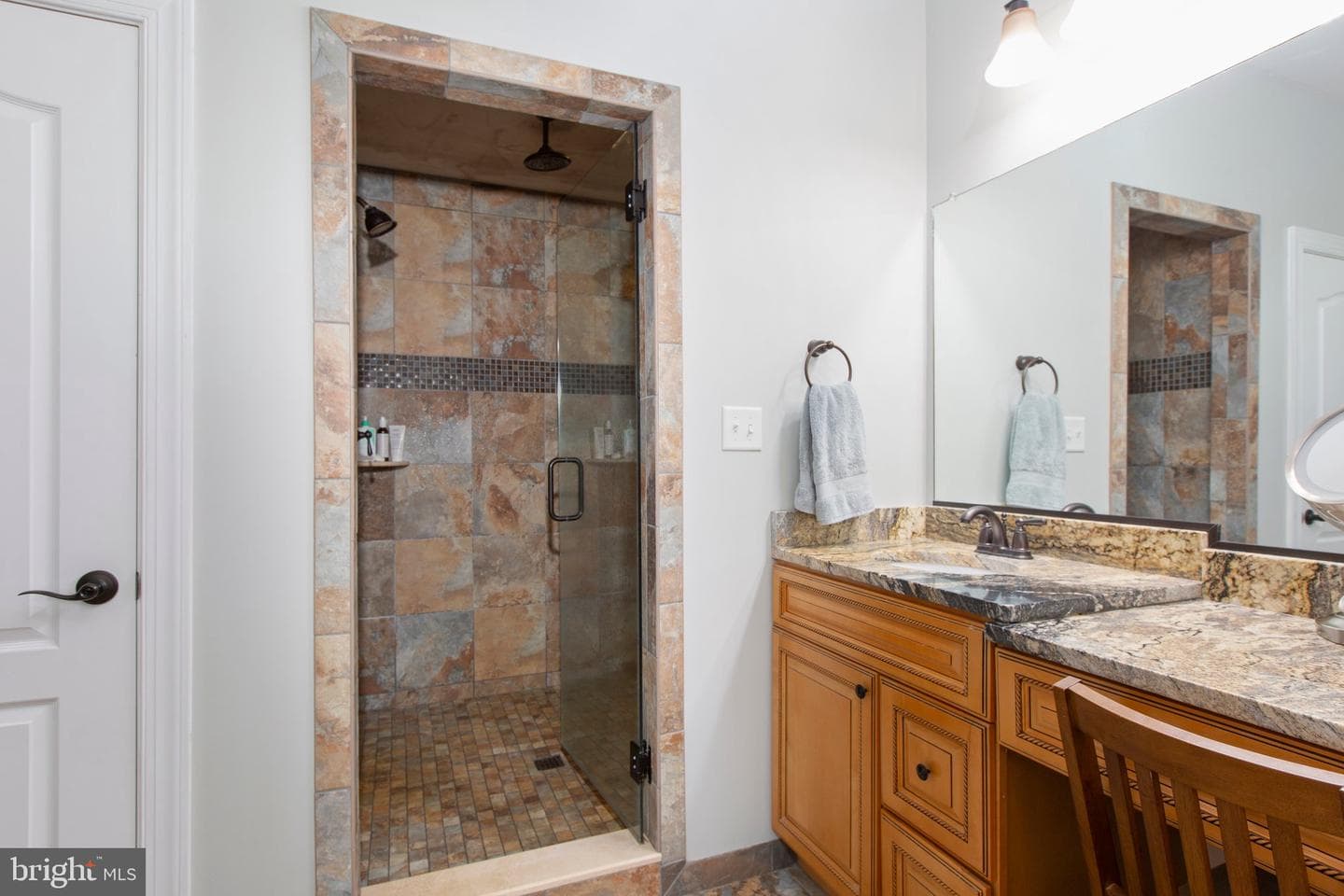 10011 Tarrington Way photo 32