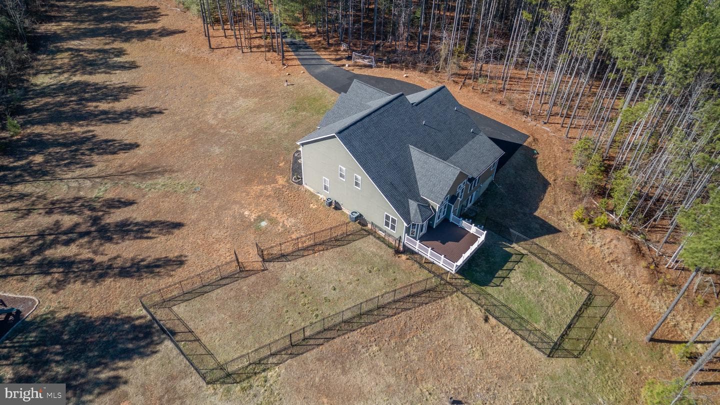 10011 Tarrington Way photo 56