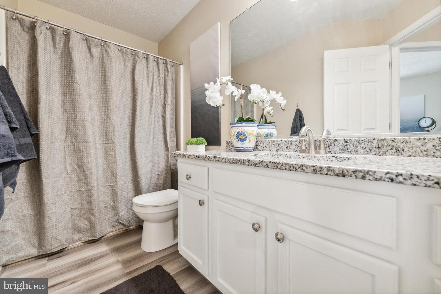 4532 Leighann Lane photo 17