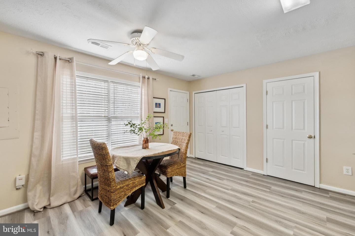 4532 Leighann Lane photo 8
