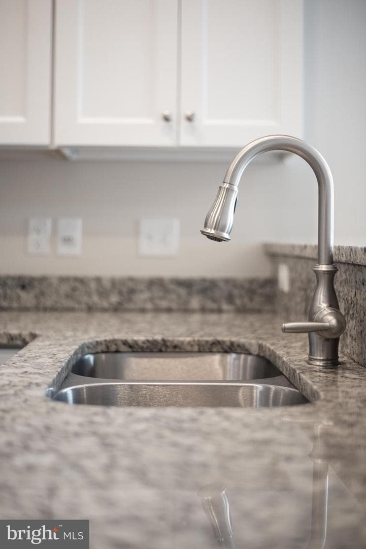 12715 River Crossing Way photo 6