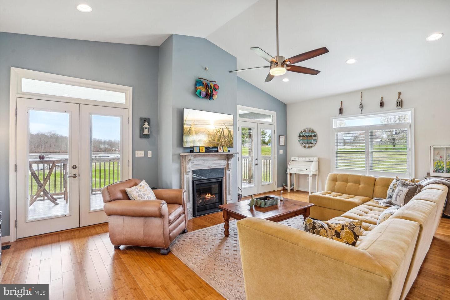 6734 Lake Pointe Drive photo 15