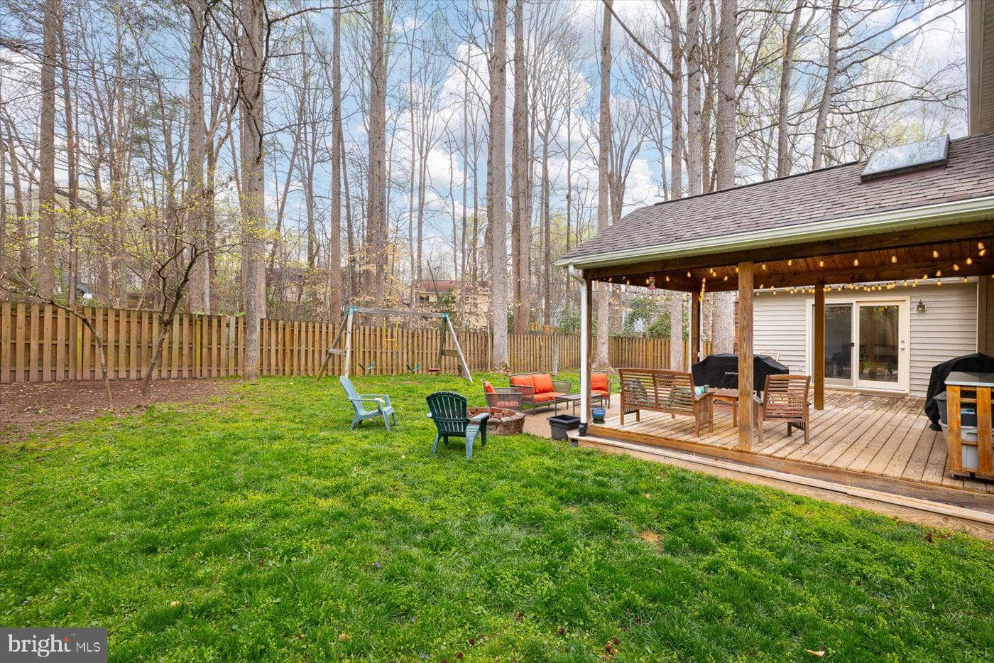 10706 Big Oaks Court photo 16