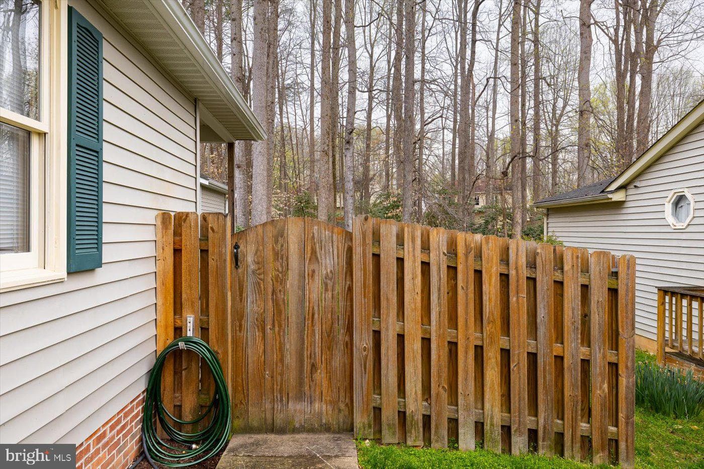 10706 Big Oaks Court photo 8