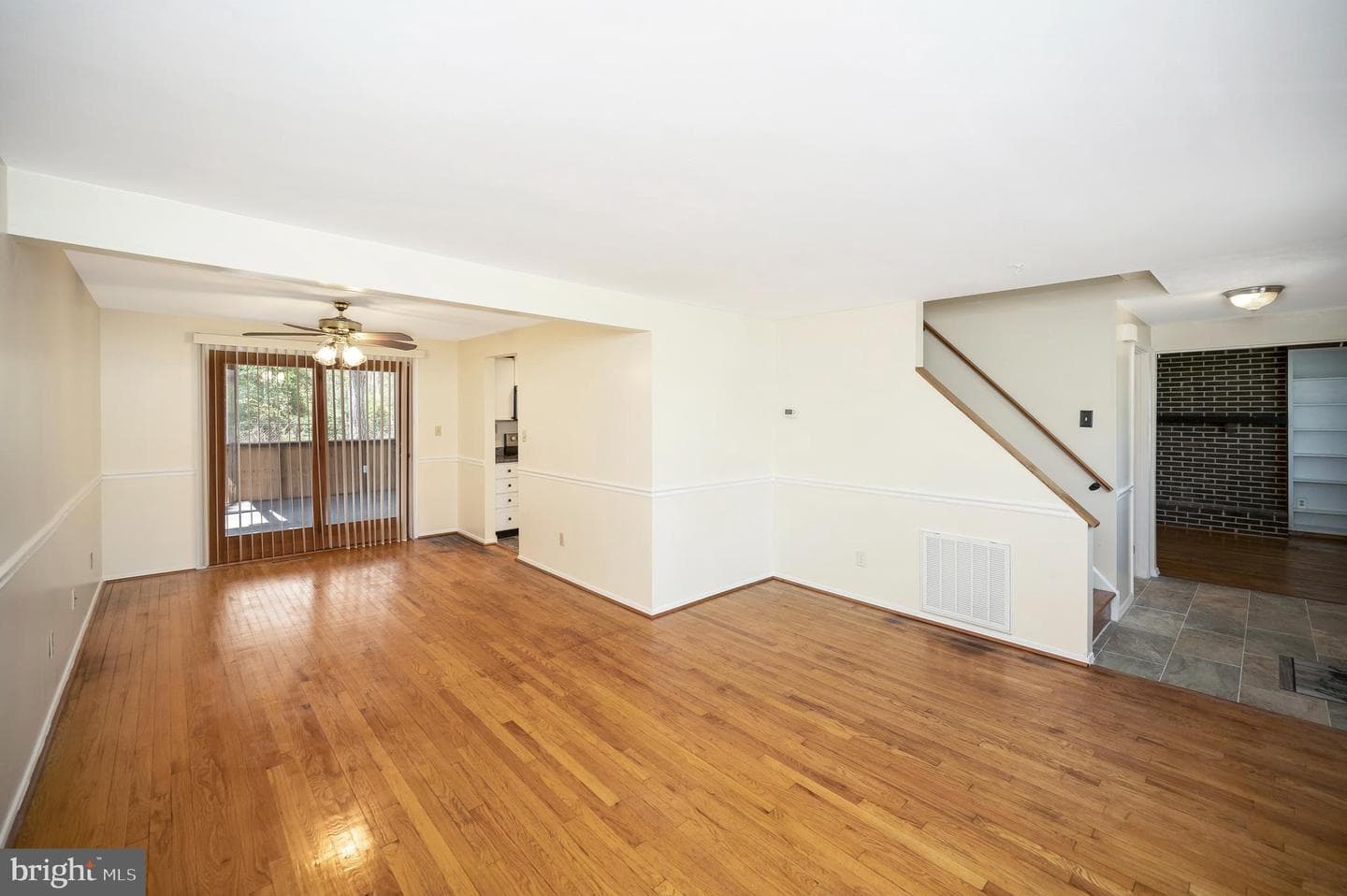 6011 Oak Grove Drive photo 5