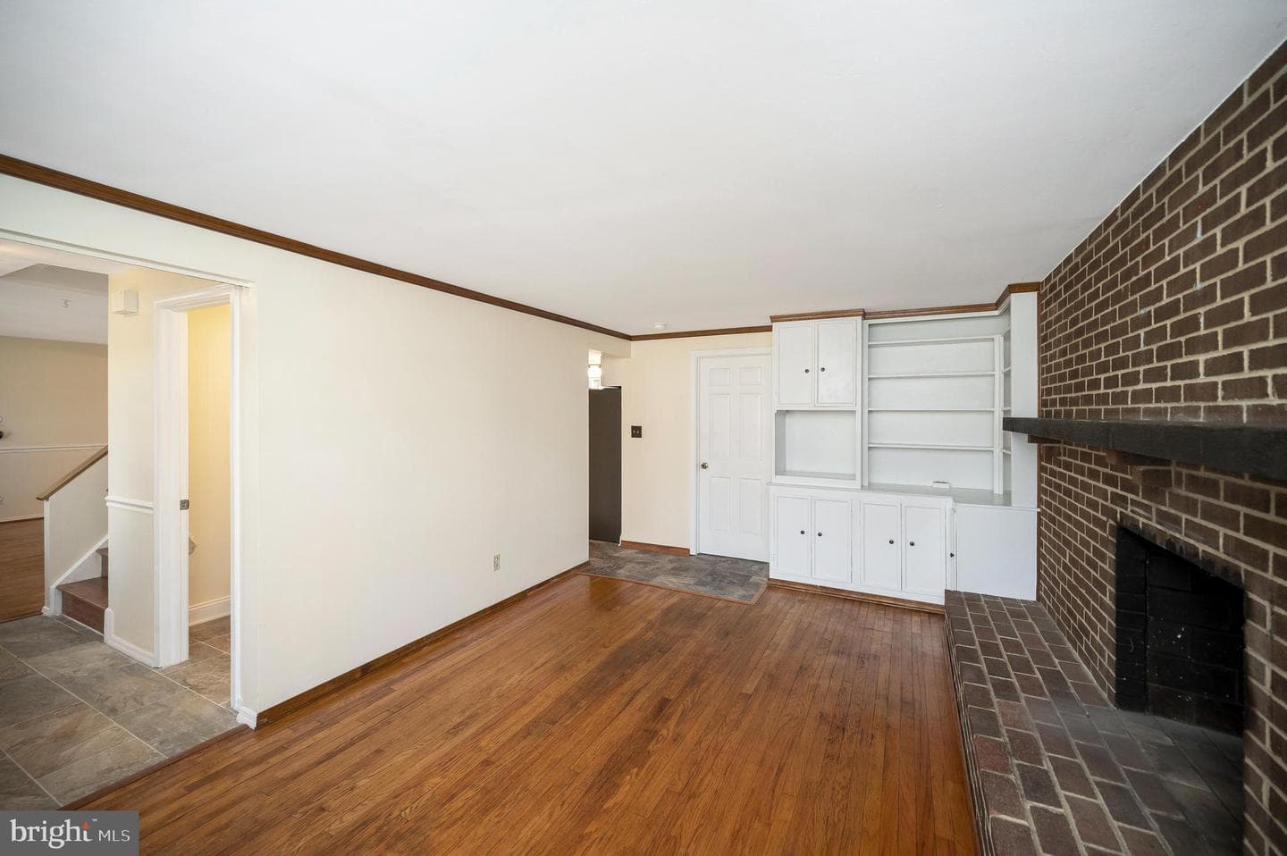 6011 Oak Grove Drive photo 9