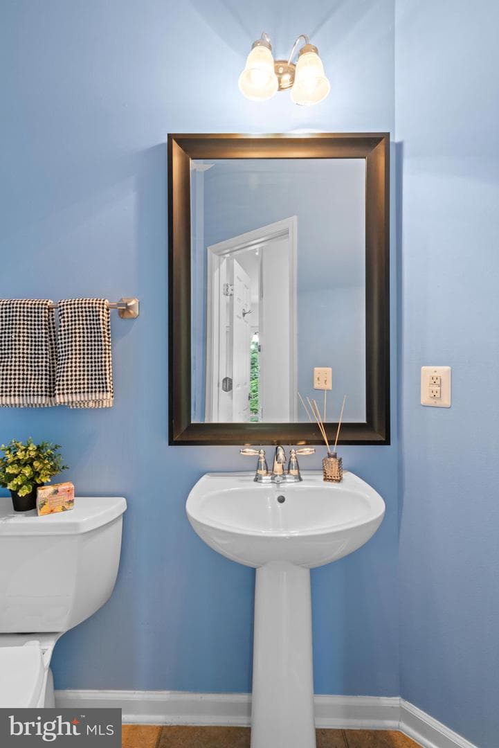 10012 Willow Ridge Way photo 23