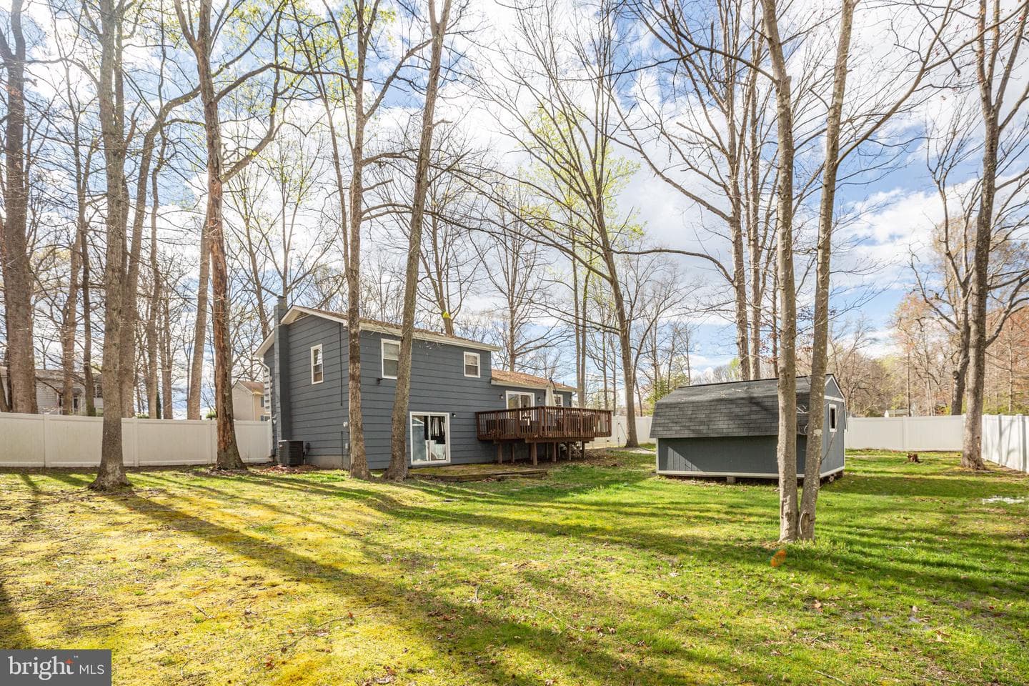 227 Hampton Drive photo 24