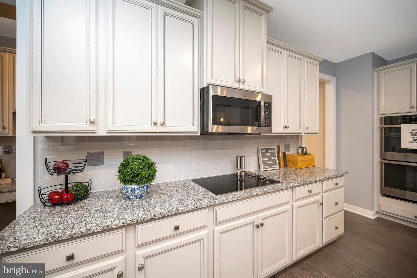 5106 Mulberry photo 23