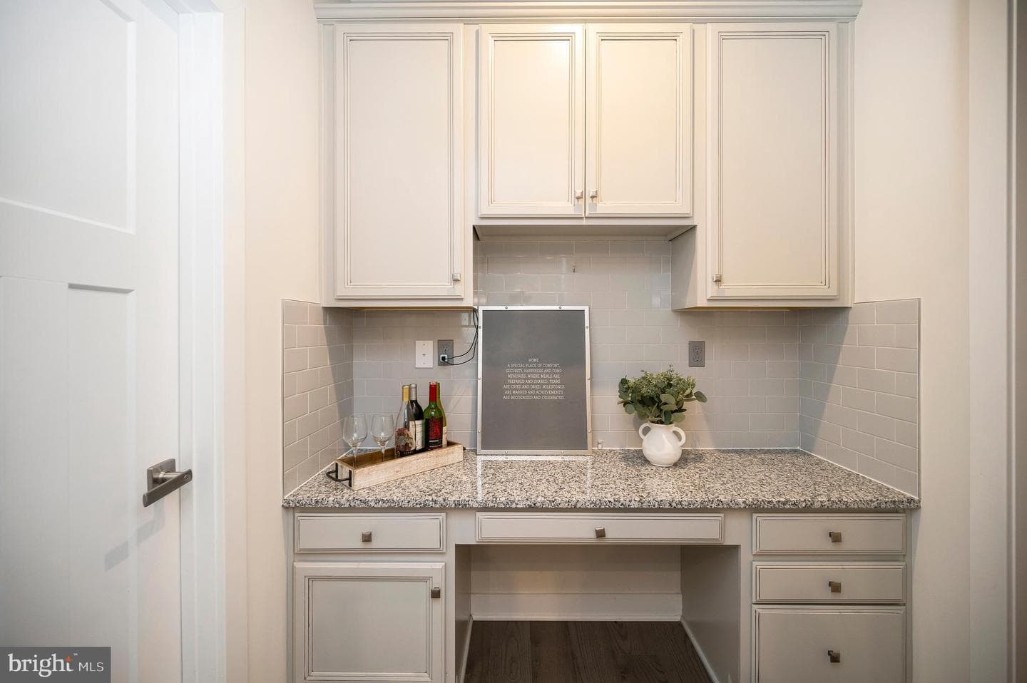 5106 Mulberry photo 27