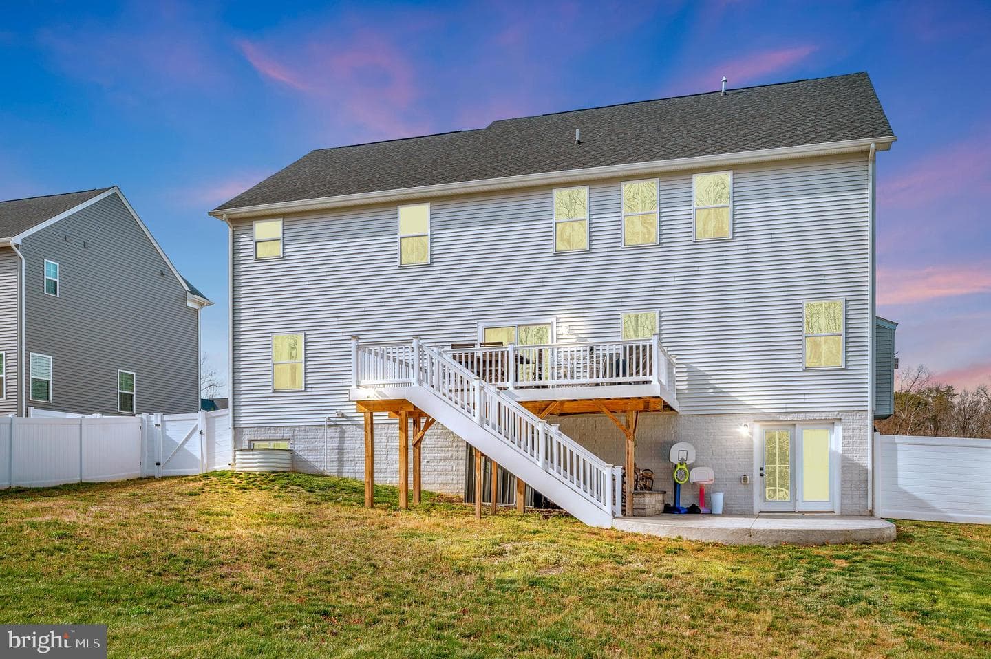 5106 Mulberry photo 55