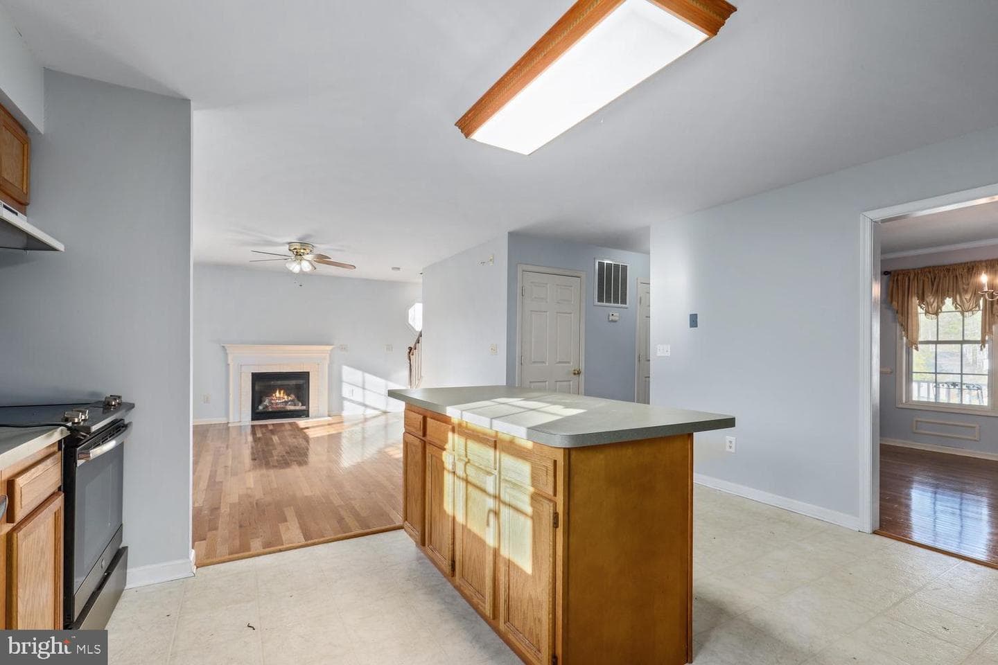 10807 Wise Court photo 16
