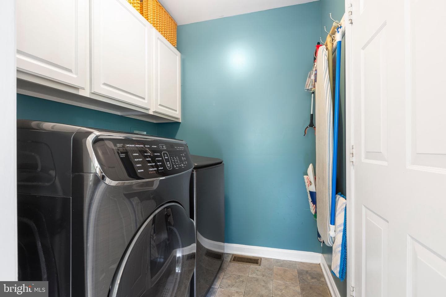 6016 Waterman Drive photo 31