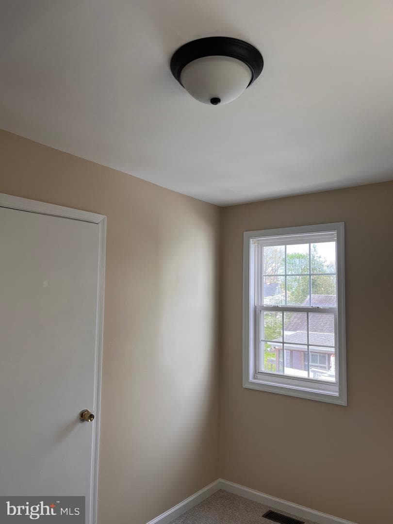 212 Alexandria Street photo 14