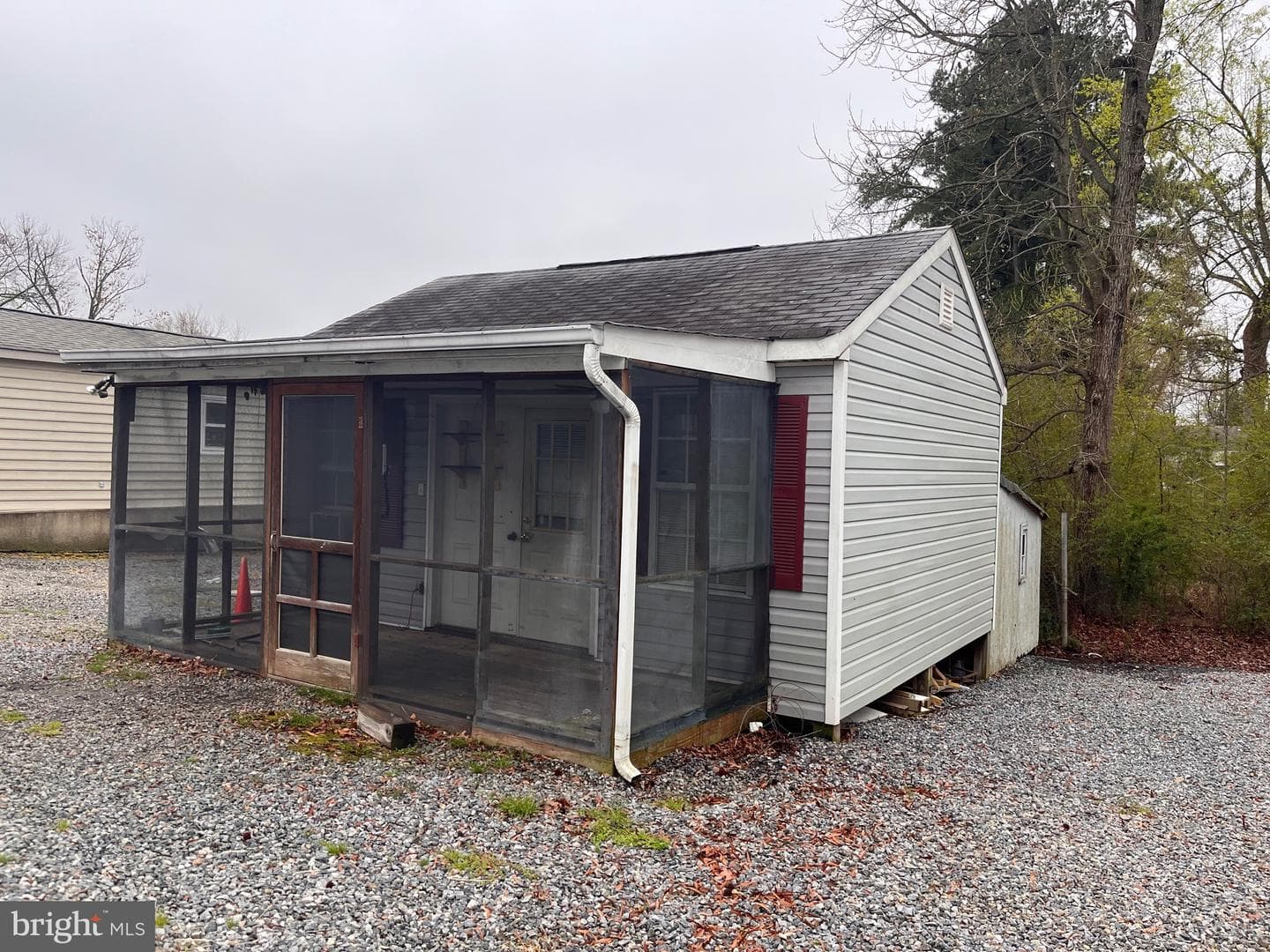 212 Alexandria Street photo 15