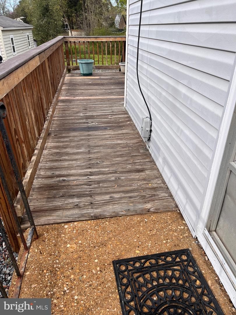 212 Alexandria Street photo 26