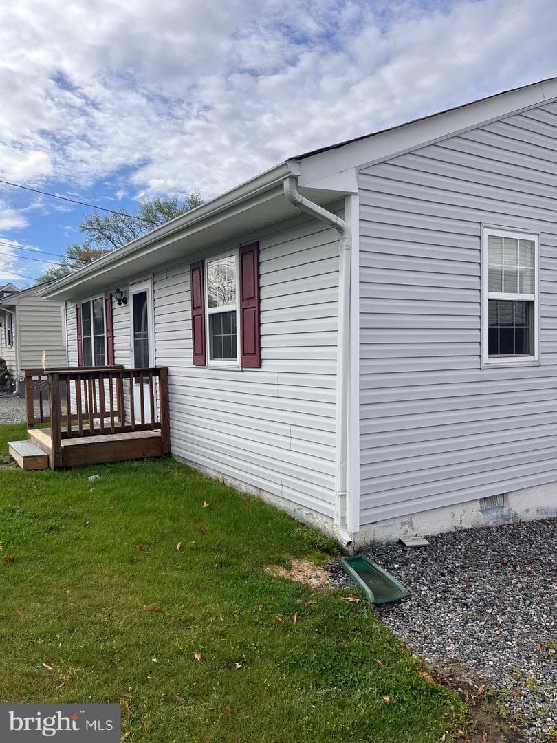 212 Alexandria Street photo 30