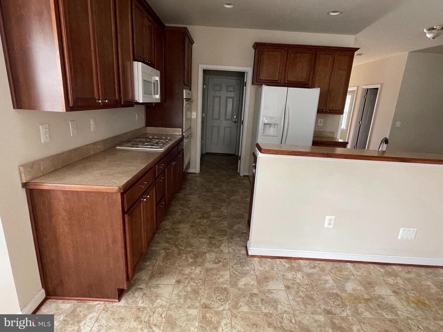 6406 Garners Way photo 10