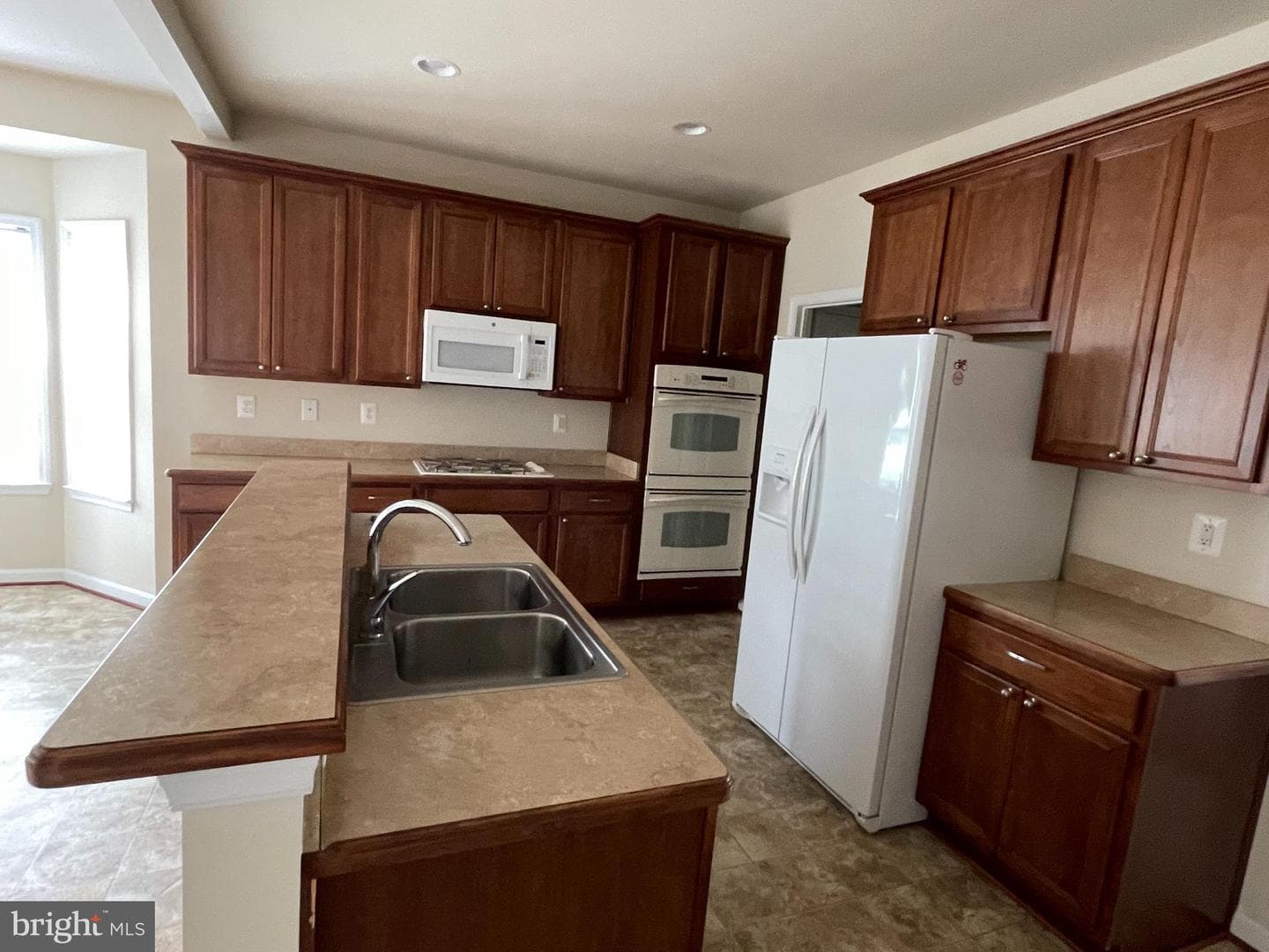 6406 Garners Way photo 9