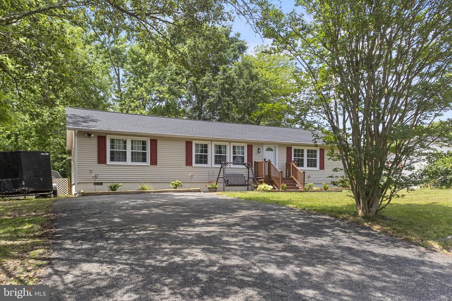 11708 Camelot Way photo 21