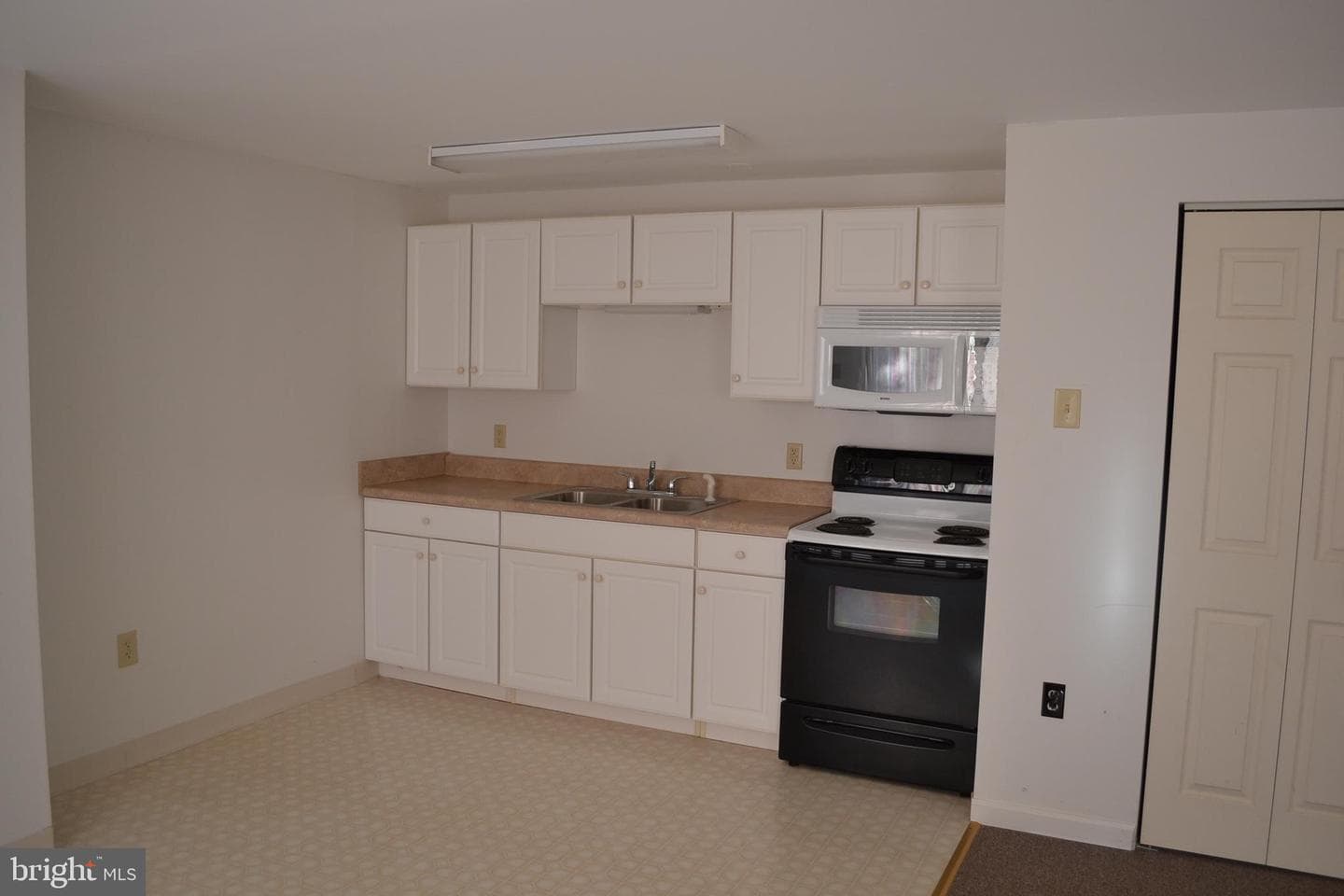 2304 Valentine Drive photo 26