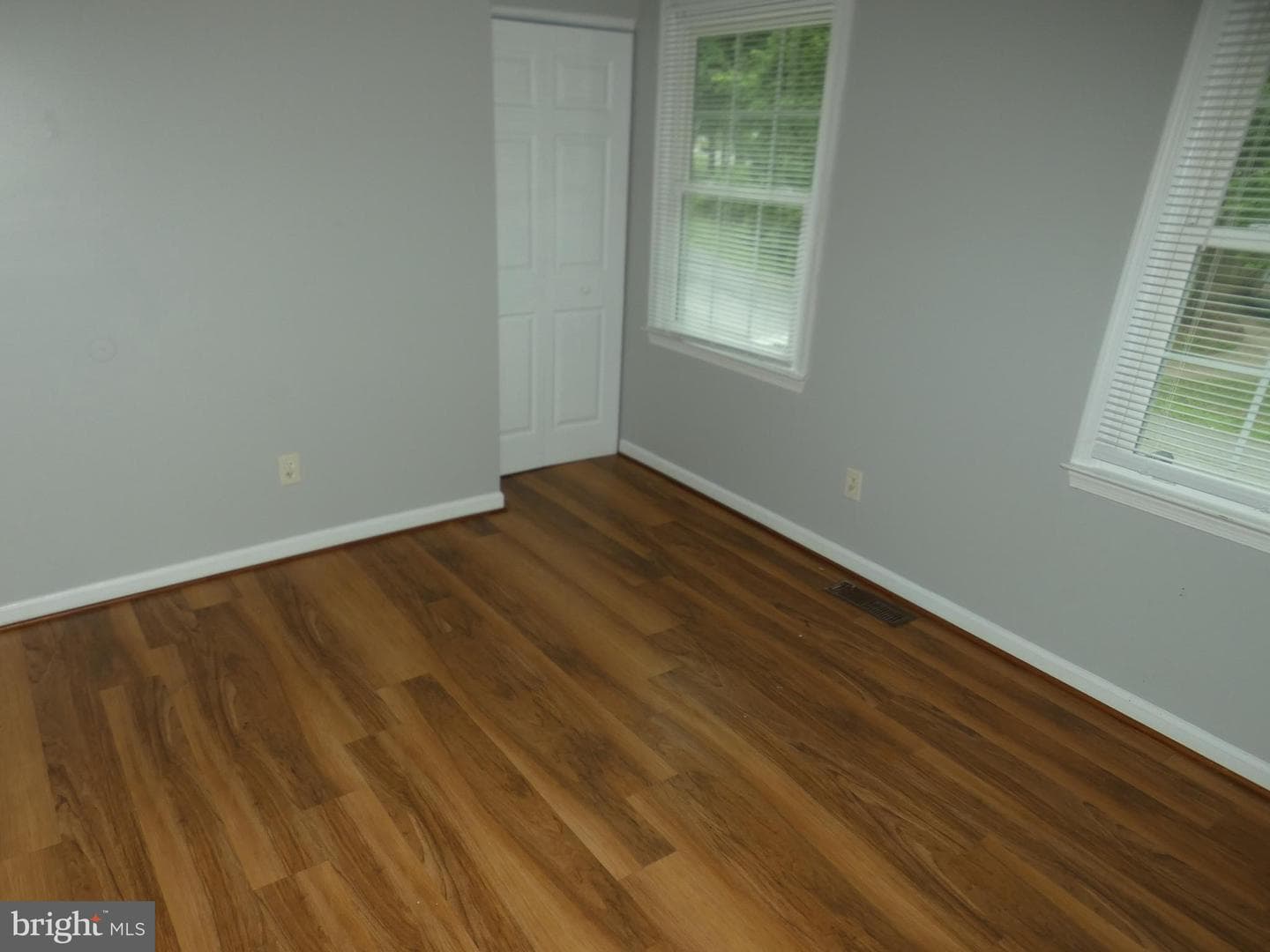 205 Burlington Drive photo 23