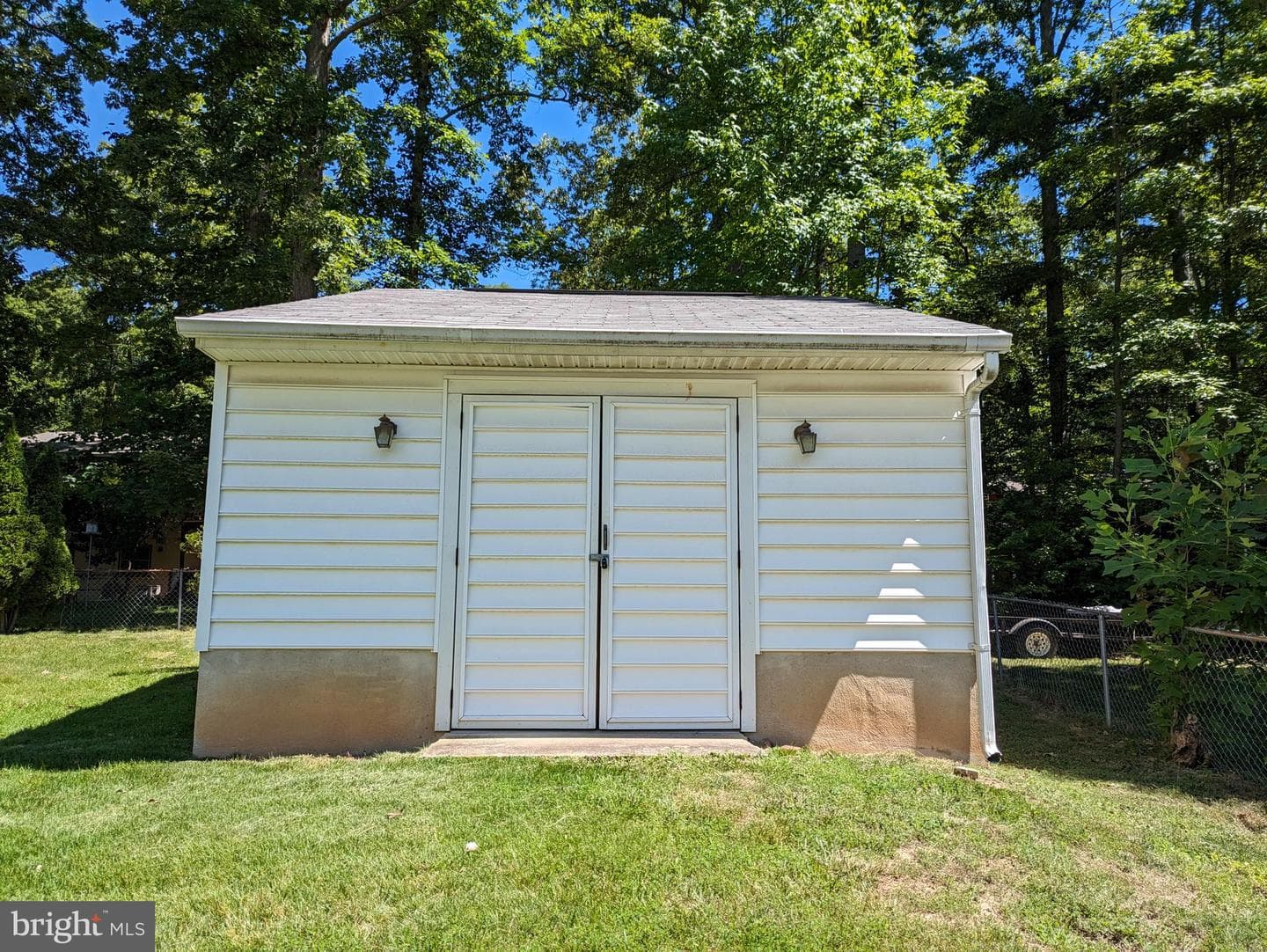 205 Burlington Drive photo 29