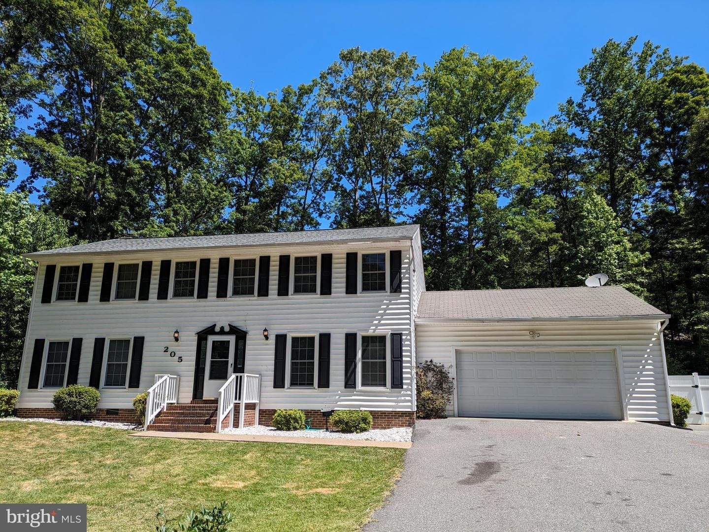 205 Burlington Drive photo 34