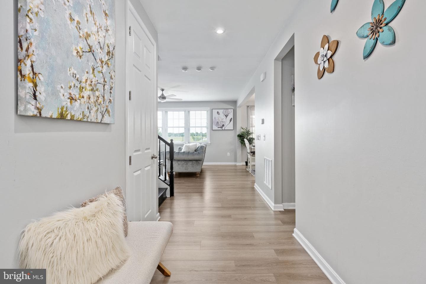10200 Governors Ln photo 13