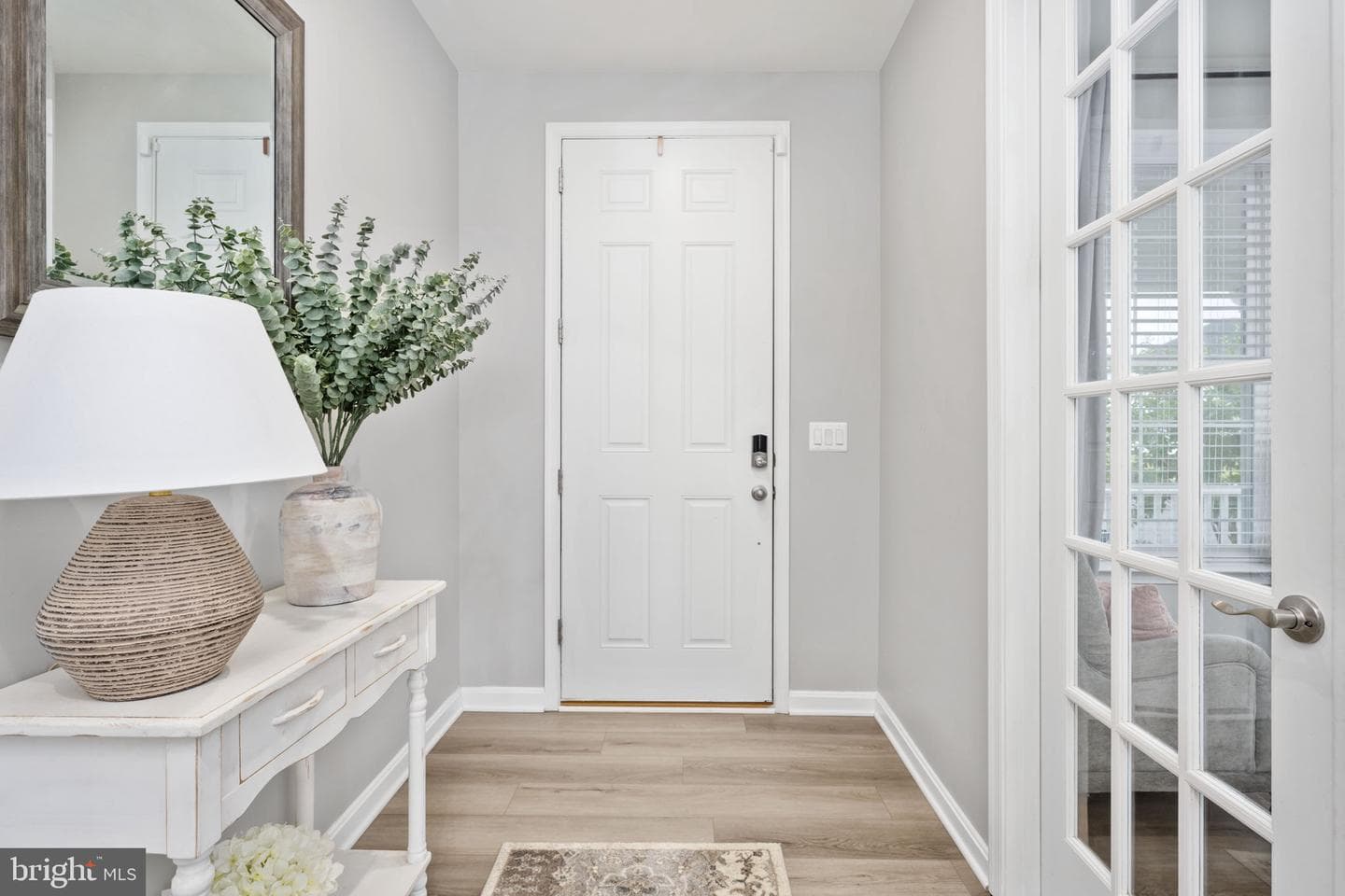 10200 Governors Ln photo 14