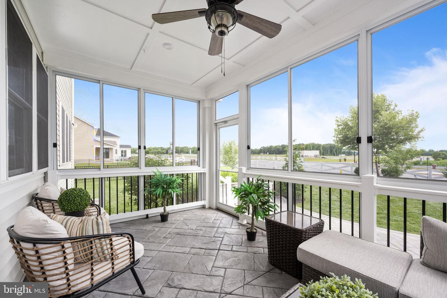 10200 Governors Ln photo 37