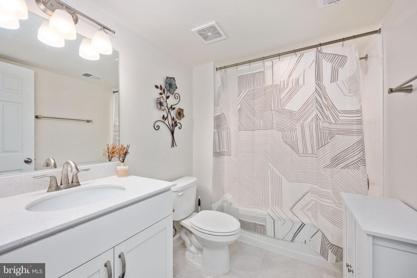 10200 Governors Ln photo 60