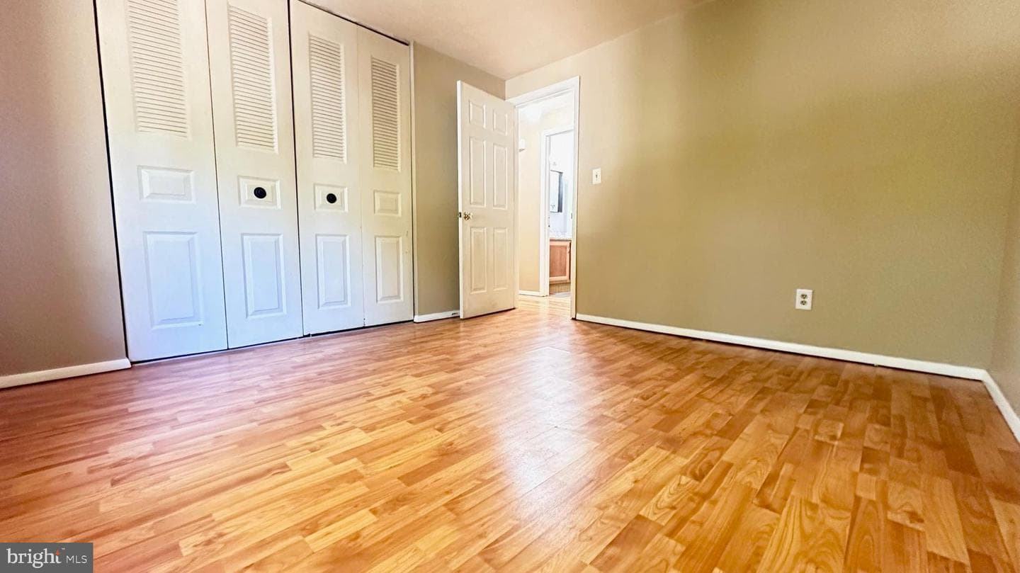 6810 Teal Court photo 2