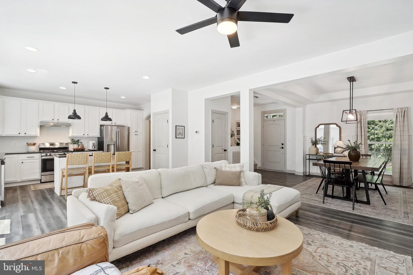 10709 Whispering Way photo 11