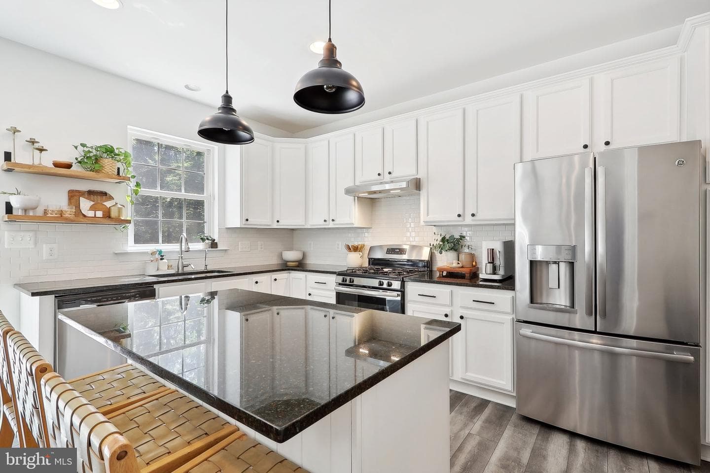10709 Whispering Way photo 15