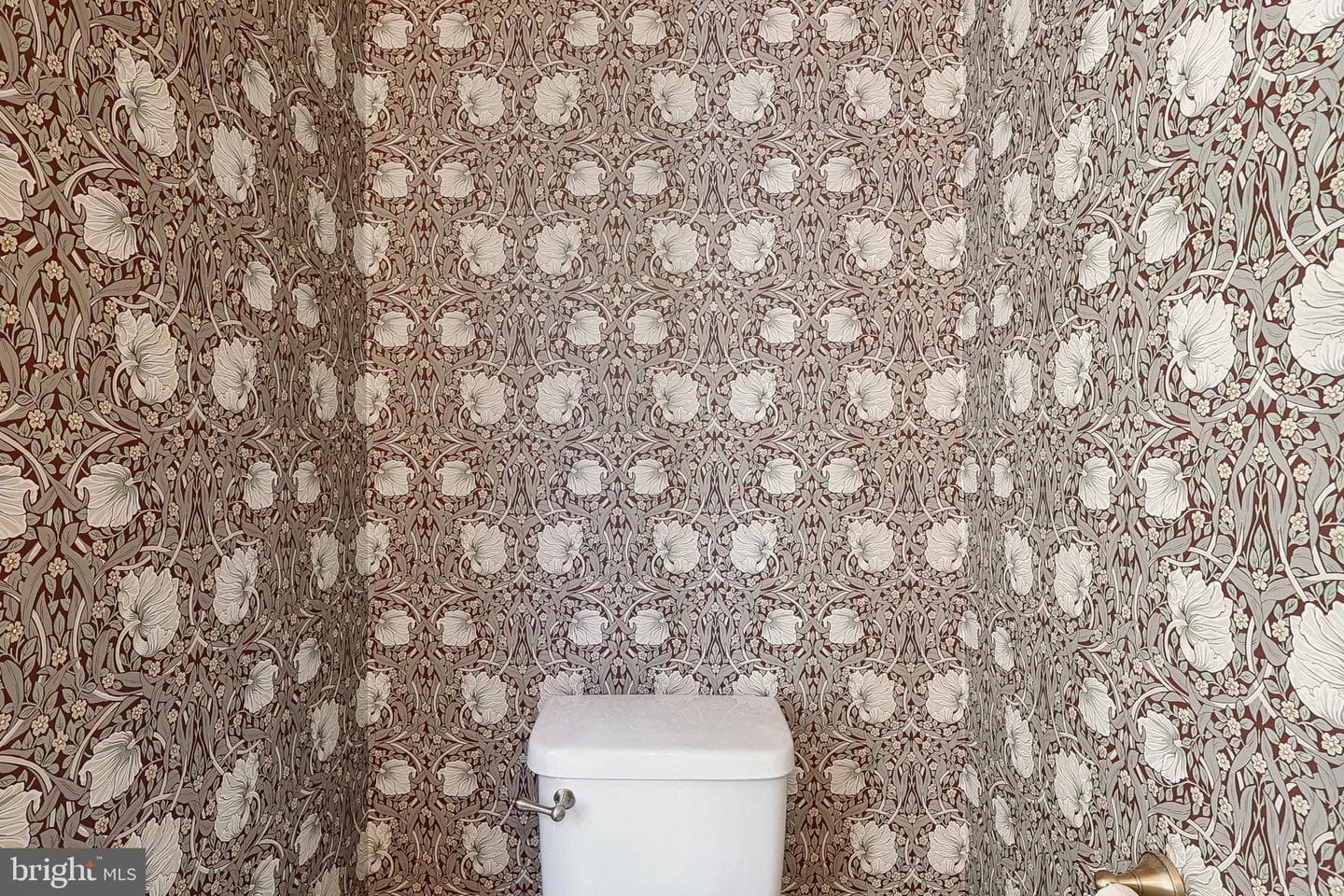10709 Whispering Way photo 25